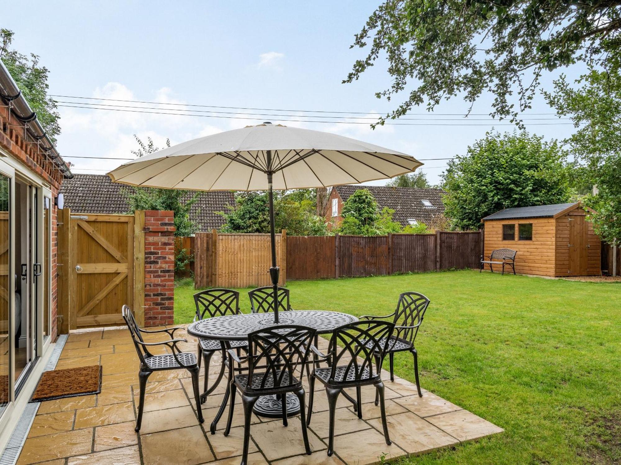 Clematis Cottage Thorpe Market Ngoại thất bức ảnh