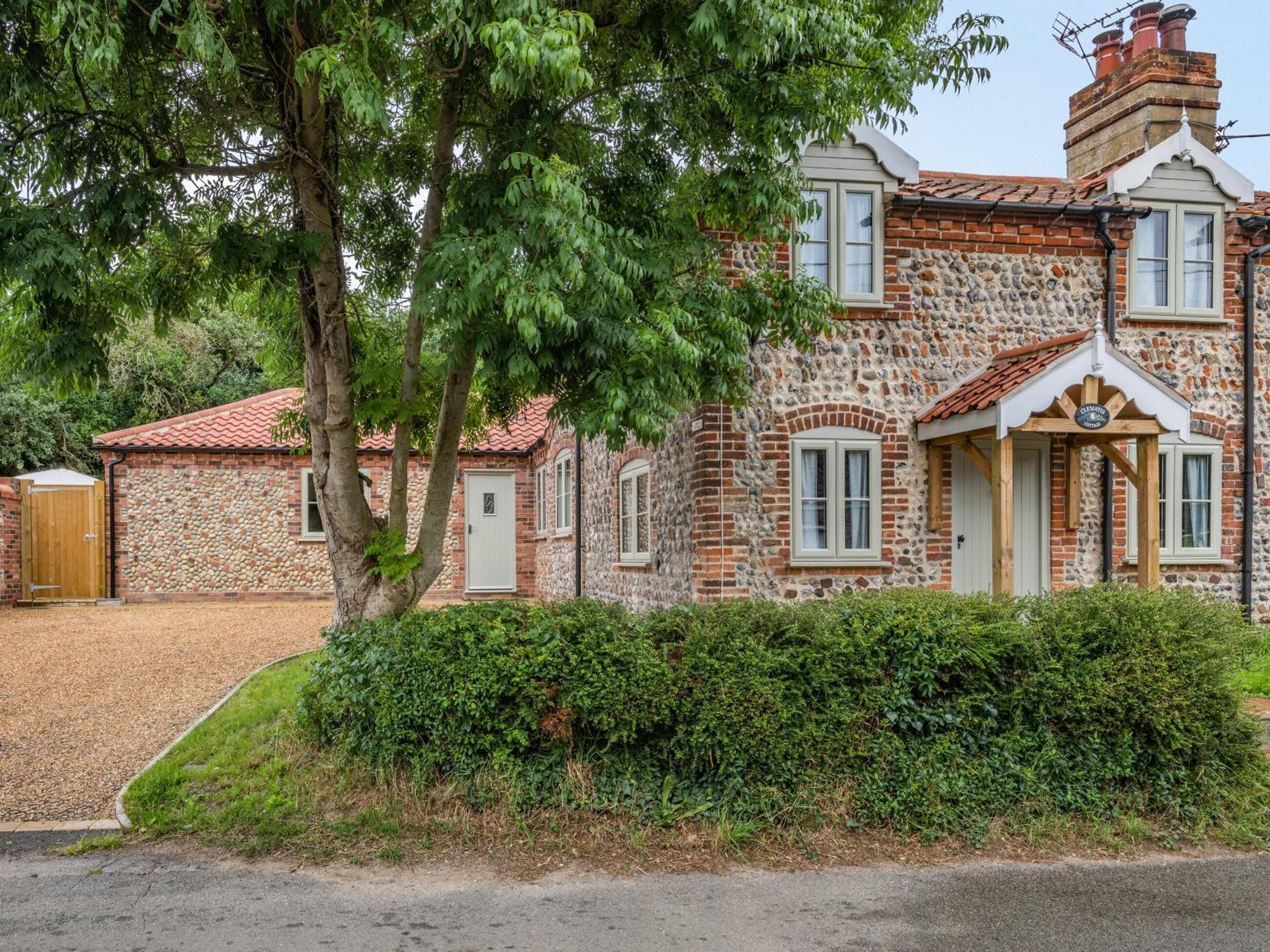 Clematis Cottage Thorpe Market Ngoại thất bức ảnh